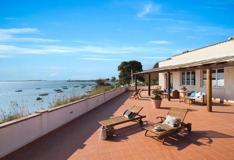 בית מלון כפרי Laguna Dei Fenici