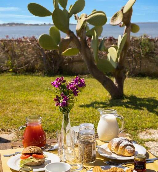 בית מלון כפרי Laguna Dei Fenici