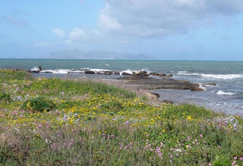 בית מלון כפרי Laguna Dei Fenici