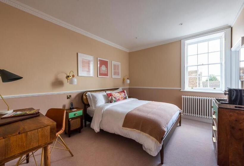 ホテル The George