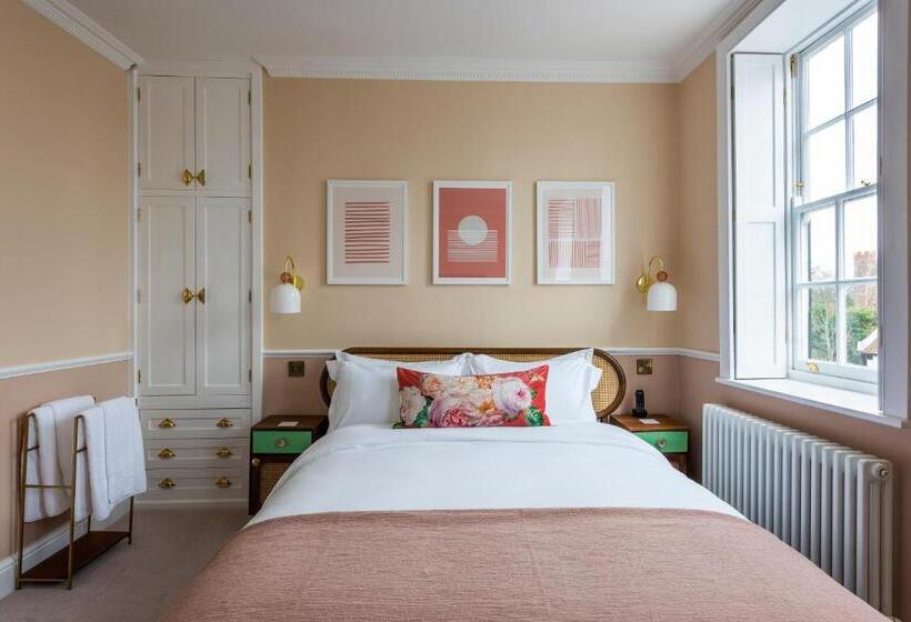 ホテル The George