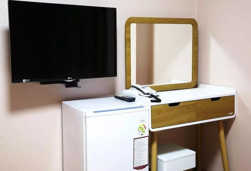 ユースホステル Jeju R Hotel & Guesthouse