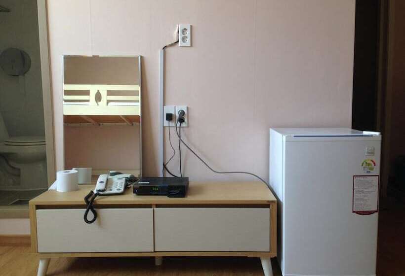 Ostello Jeju R Hotel & Guesthouse