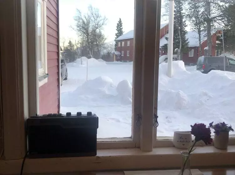 Retkeilymaja Storliens Fjällgård
