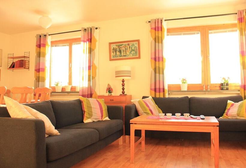 فندق صغير Storliens Fjällgård