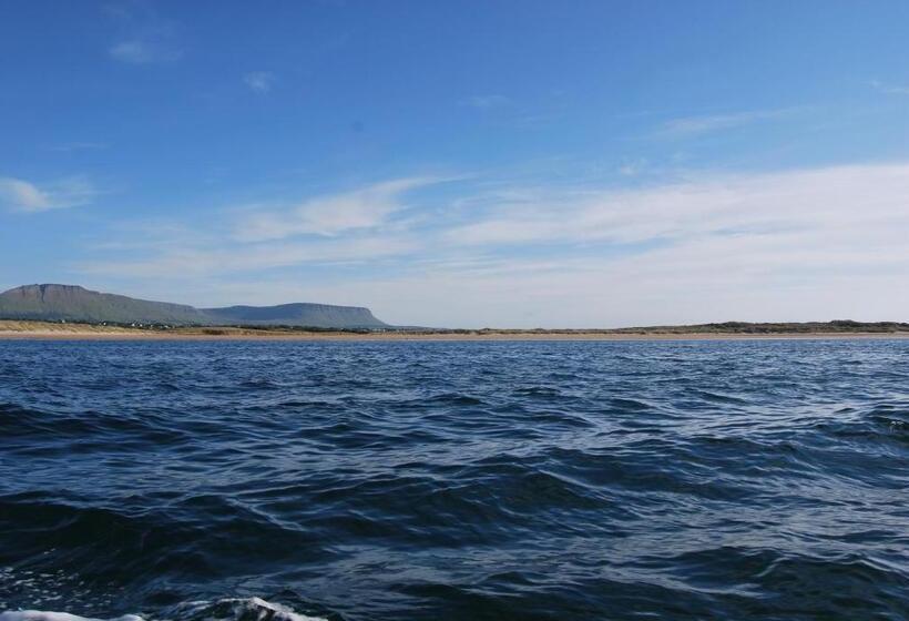 Bed and Breakfast Rowanville Lodge