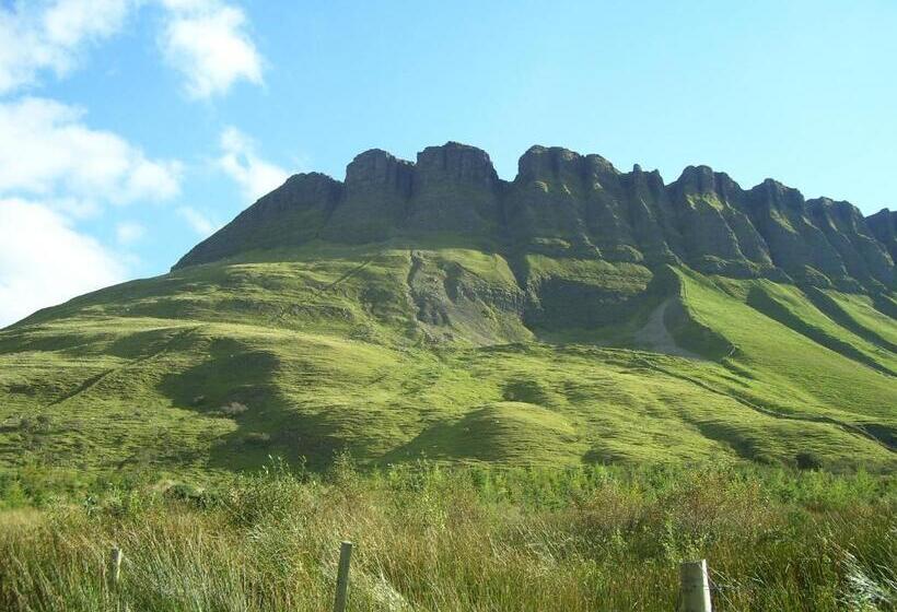 Bed and Breakfast Rowanville Lodge