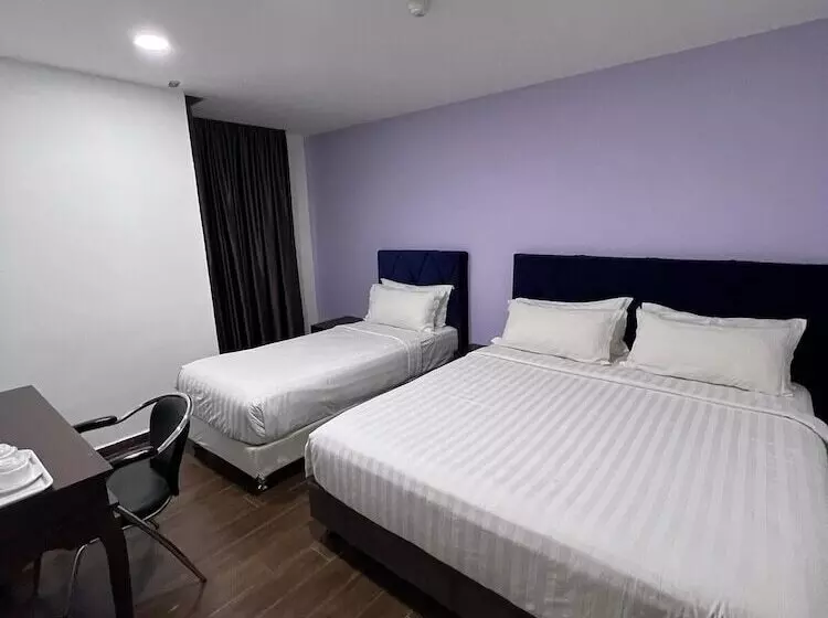 Elmark Hotel Johor