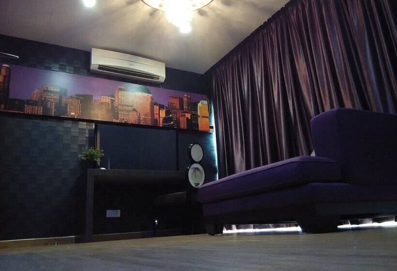 Отель Ampang Inn