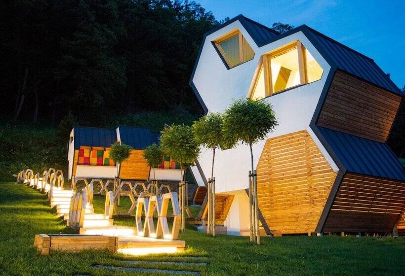 هتل Apartments & Wellness Skok