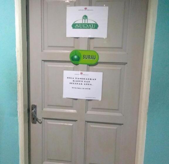 هتل Arwana Inn Tok Bali