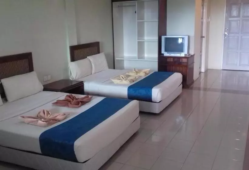 Hotelli Arwana Inn Tok Bali