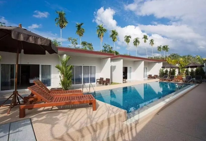 Hotelli Baan Chongfa Resort