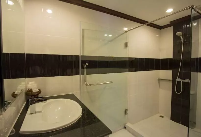 Hotelli Baan Chongfa Resort