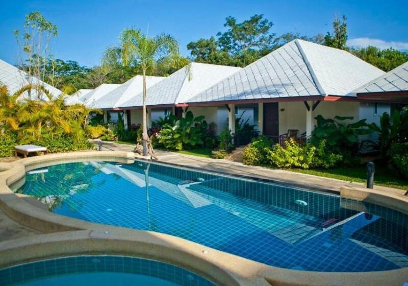 ホテル Baan Chongfa Resort