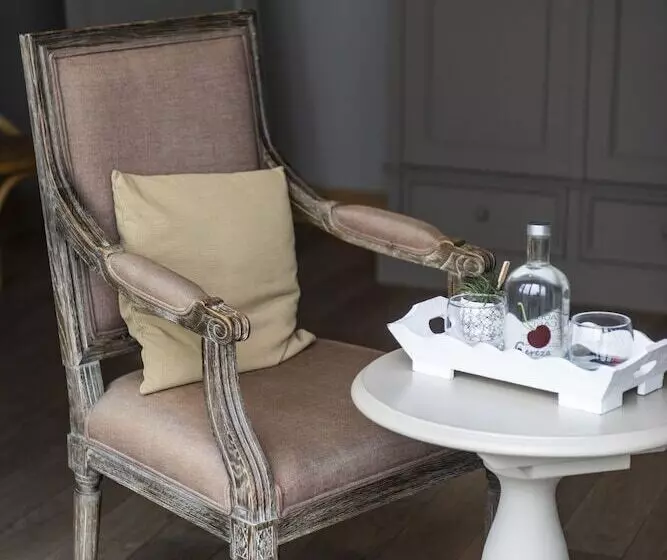 Hotelli B&b La Cereza