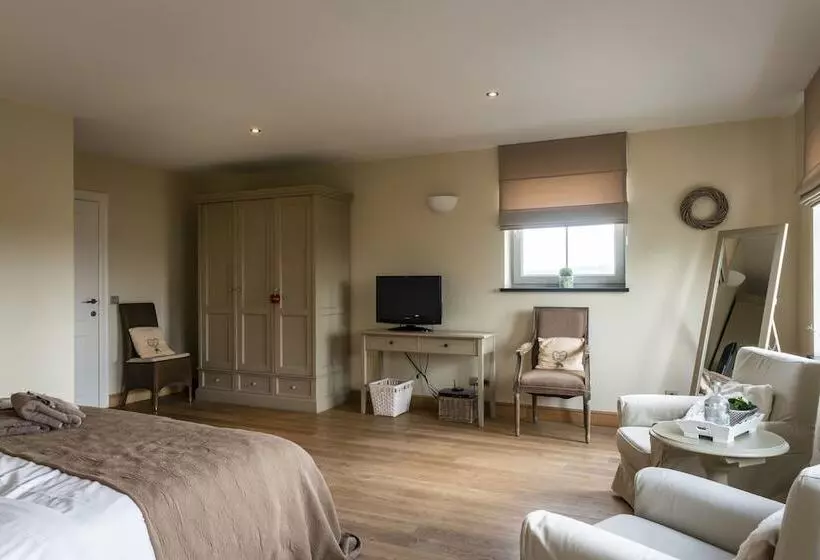 Hotelli B&b La Cereza