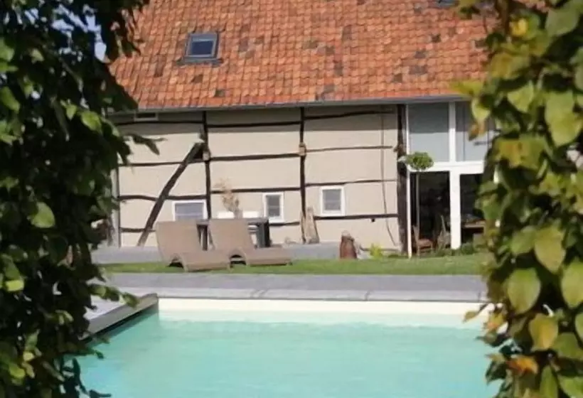 هتل B&b Rikkeshoeve