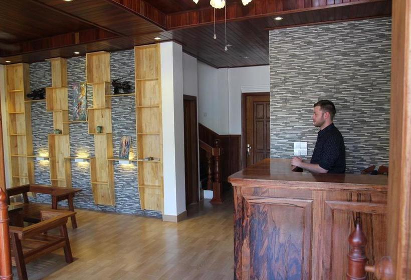 Отель Baan Soksan