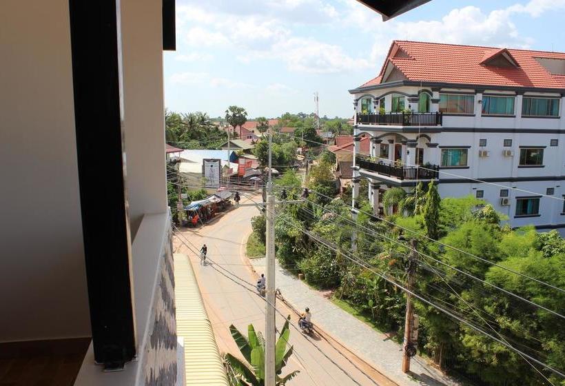 Отель Baan Soksan