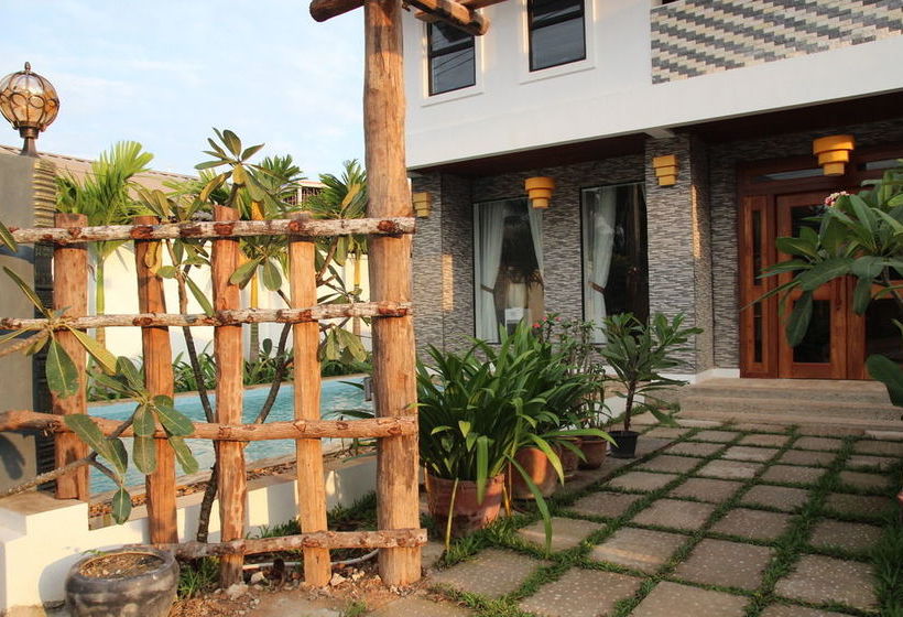 Отель Baan Soksan