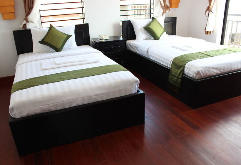 Отель Baan Soksan