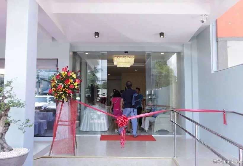 ホテル Casa Rafael Business Inn