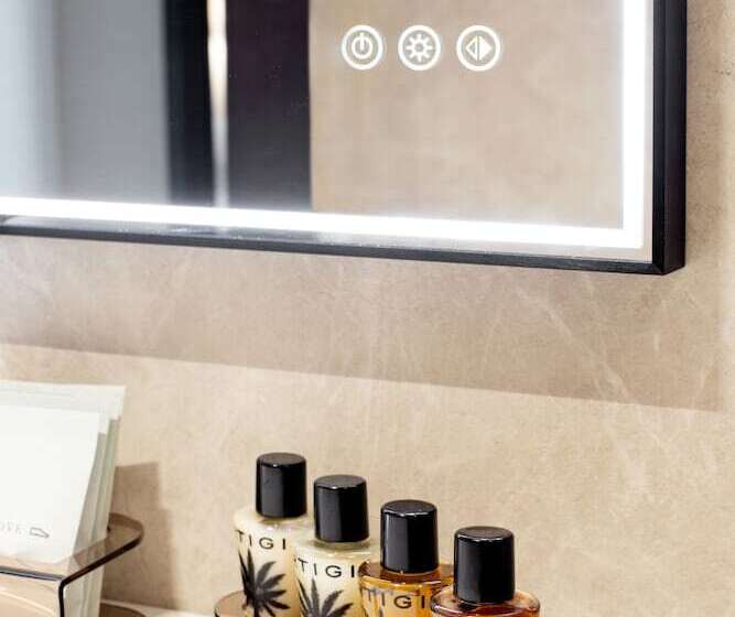 בית מלון כפרי Ceccarini 9 Home Suite Home