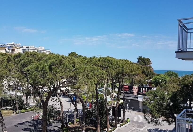 בית מלון כפרי Ceccarini 9 Home Suite Home