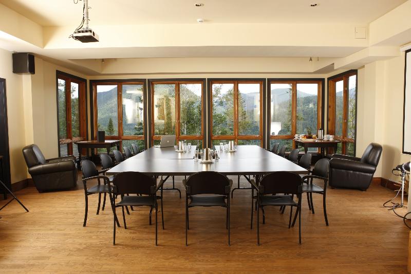 فندق Chic-chocs Montagne Lodge