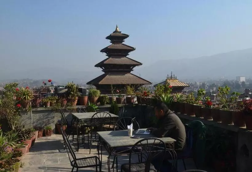 هتل Golden Gate Guest House