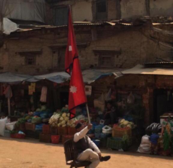 هتل Golden Gate Guest House