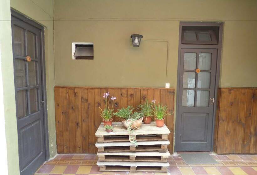 호텔 Las Rejas Hostel