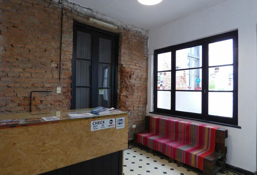 호텔 Las Rejas Hostel