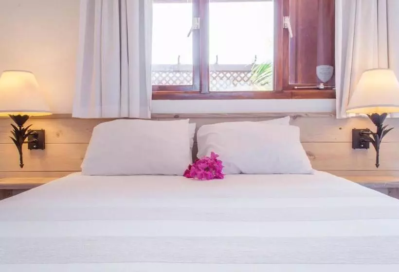 هتل Pauline S Apartments