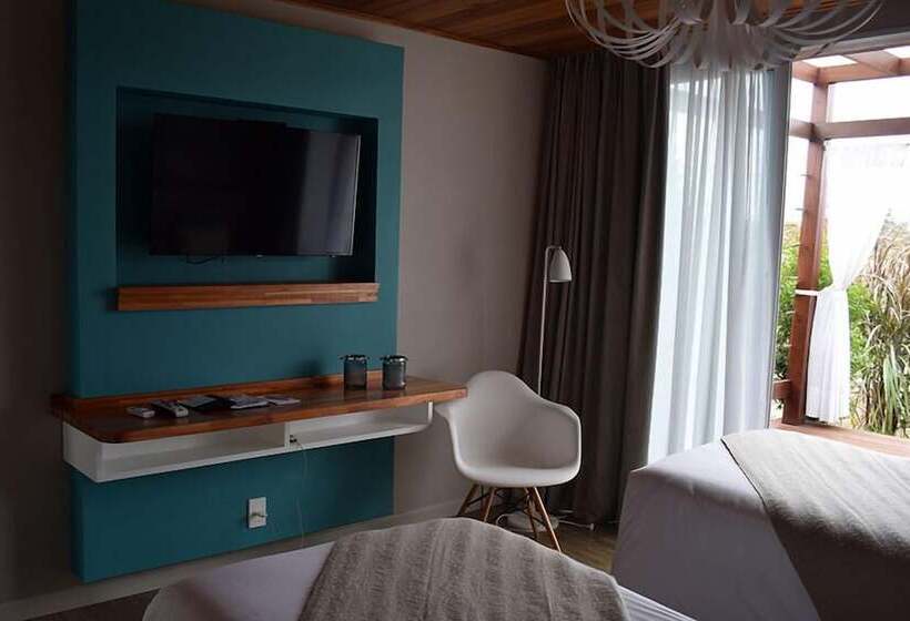 هتل Puerto Dijama