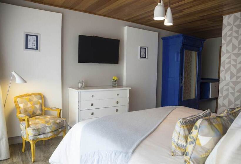 هتل Puerto Dijama