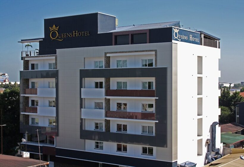 Queens Hotel Angeles City