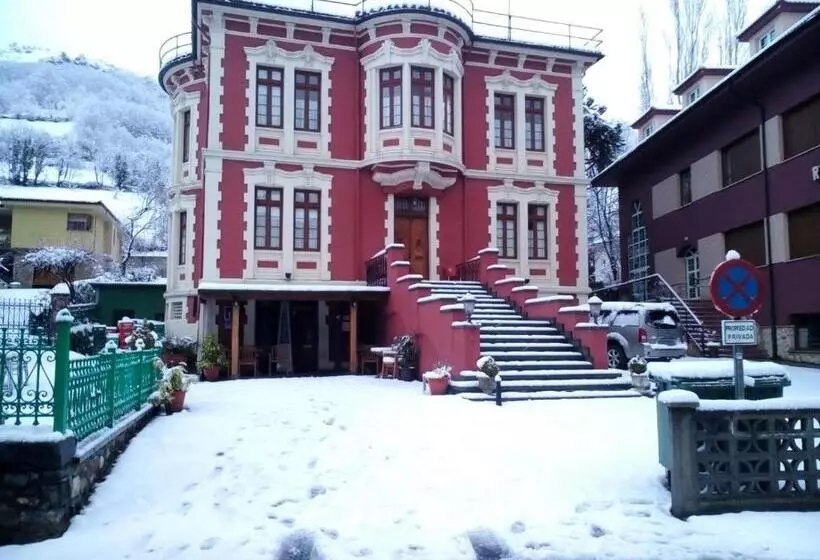 هتل Restaurante Parador De Felechosa