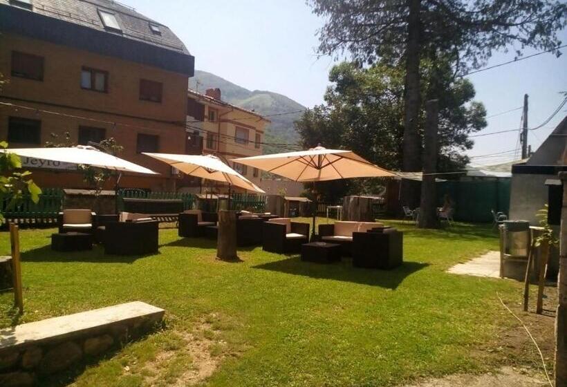 호텔 Restaurante Parador De Felechosa