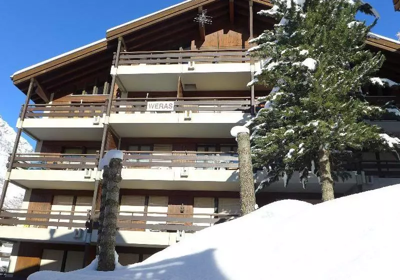 Hotel Weras, Haus