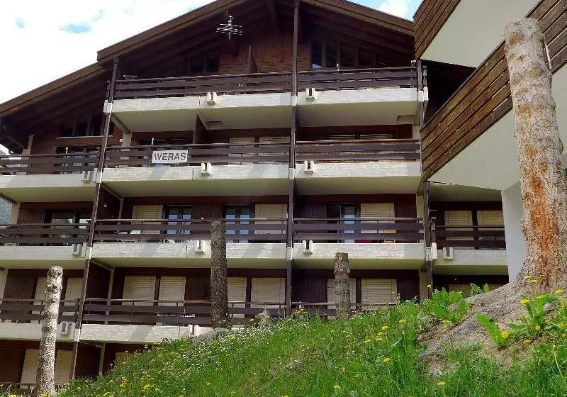 Hotel Weras, Haus