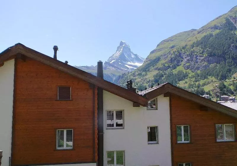 Hotel Weras, Haus