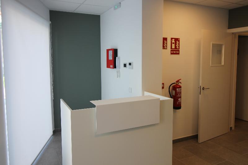 فندق Apartamentos Pontepedriña