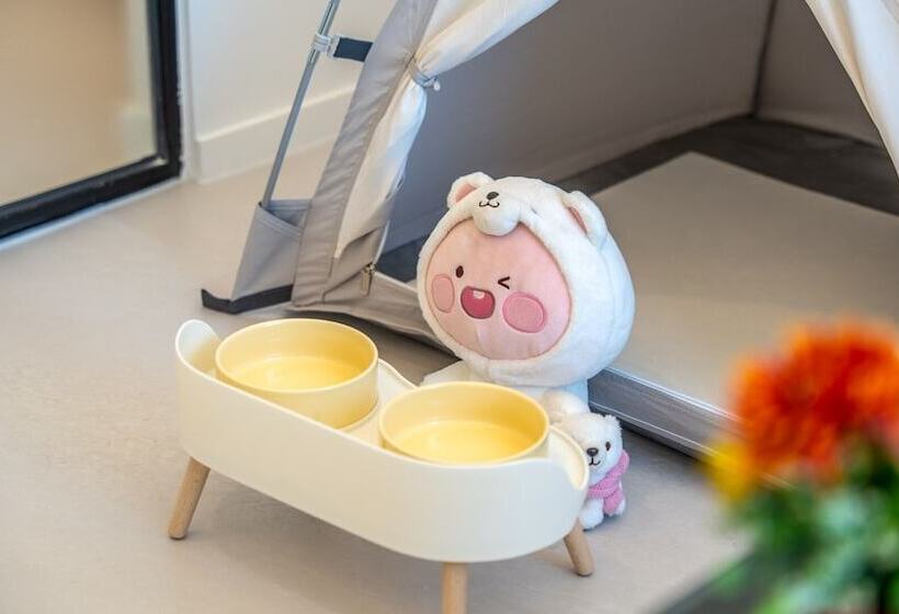 Gangneung Dangdangi Dog Pension Blue