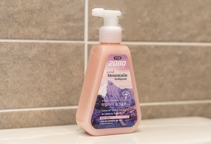 Gangneung Dangdangi Dog Pension Blue