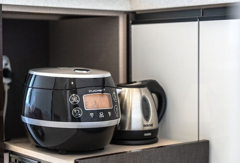 Gangneung Dangdangi Dog Pension Blue