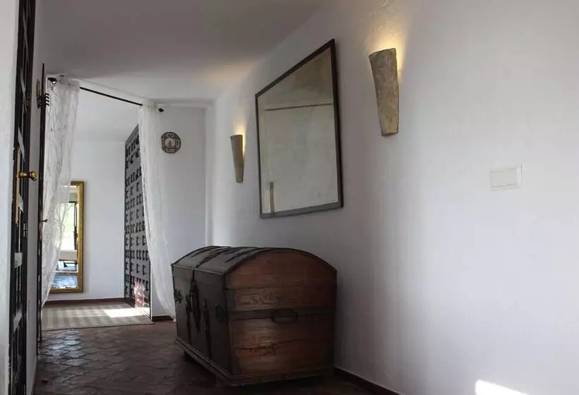 Aamiaismajoitus (B&B) El Nispero Dulce