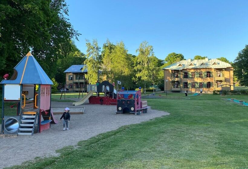 Café Mandeltårtan B&b Villafloraviola