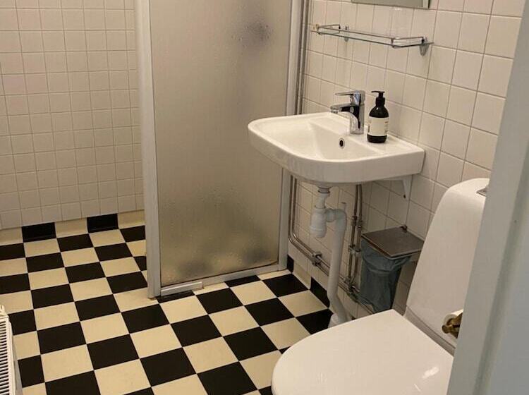 Café Mandeltårtan B&b Villafloraviola